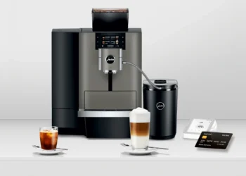 Jura X10 und X4 gibt es jetzt in Dark Inox und mit Pocket Pilot 3.0