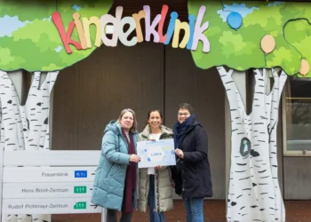 1.300 Euro für krebskranke Kinder