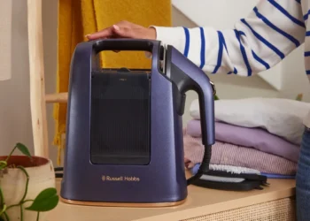 Steam Genie Maestro: Ein Dampfeisen zum Bügeln und Bürsten