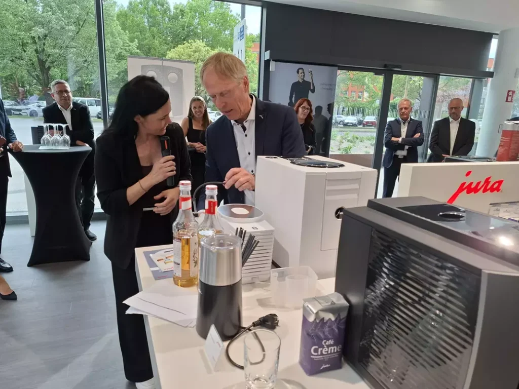 Jura Store Linz Eröffnung