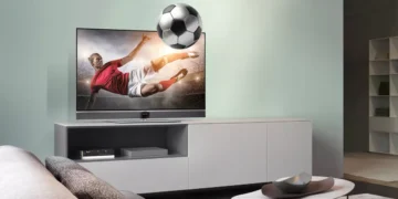 Metz präsentiert limitiertes OLED-Sondermodell zur Fußball-WM 2026