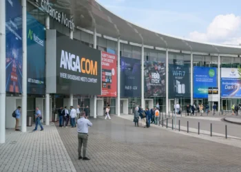WISI feiert auf der ANGA COM 2026 seinen 100er