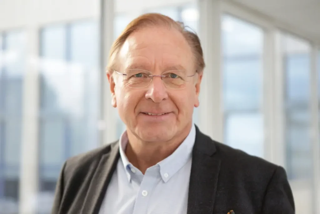 Stefan Feuerstein, ElectronicPartner