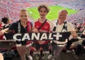 Mario Maschl (Canal+) und Christian Zöscher (Red Zac Zöscher) beim Champions-League-Finale 2026 in Budapest. © CANAL+