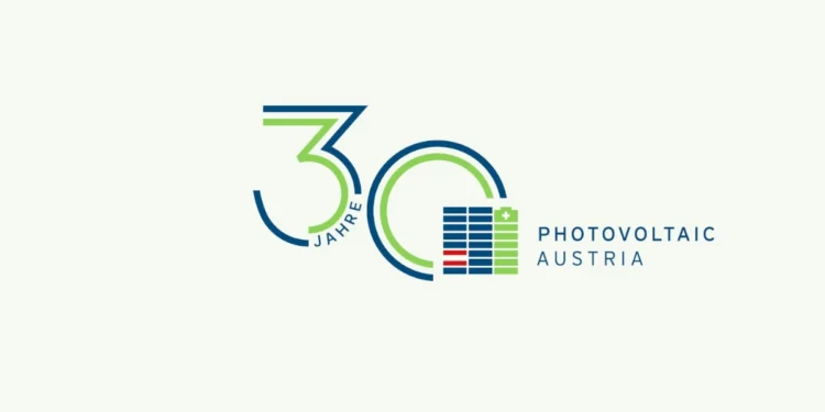 Photovoltaic Austria feiert 30 Jahre Kompetenz für PV und Batteriespeicher