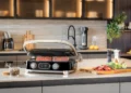 Der neue Smeg Multifunktionskontaktgrill: Vom saftigen Steak zur fluffigen Waffel