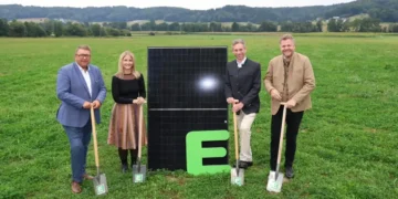 Spatenstich in Feiting: Leistungsstärkster Photovoltaik-Park entsteht