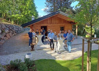 Auch Vorstandssitzungen brauchen auch mal Pausen: Der Club.Weiss-Vereinsvorstand. © Wertgarantie