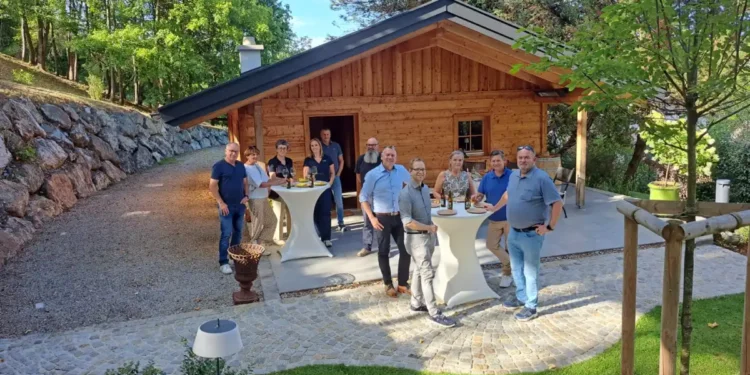 Auch Vorstandssitzungen brauchen auch mal Pausen: Der Club.Weiss-Vereinsvorstand. © Wertgarantie