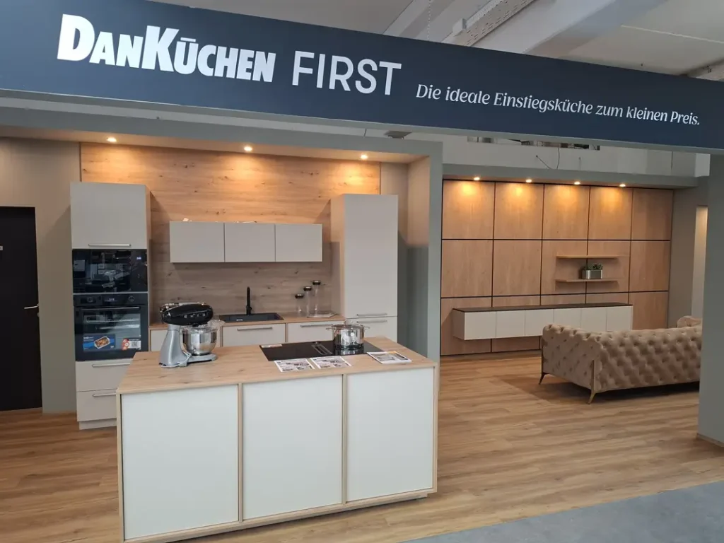 EP:XXL Resch. (Wieder-)Eröffnung 2026 Küche DAN First