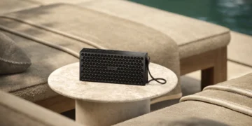 Der neue Lautsprecher Loewe neo harmonisiert Klang und Licht